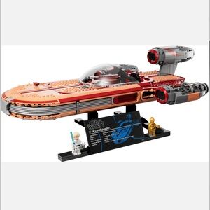 Lego Luke Skywalker’s Landspeeder™ - Star Wars Retired Set